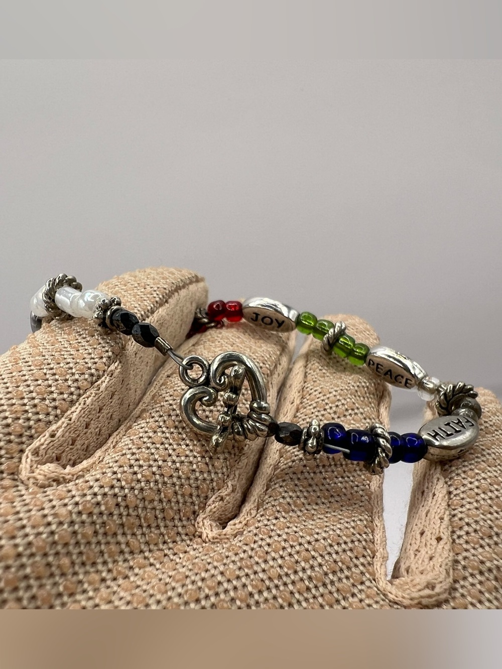 Vintage Faith Hope Love Peace Joy Word Charm Bracelet Silvertone Rainbow